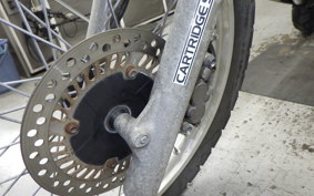 HONDA XLR250R Gen.4 2000 MD22