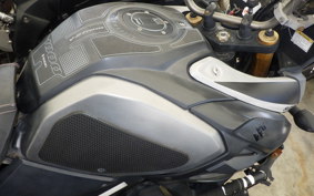 SUZUKI DL1000 ( V-Strom 1000 ) A