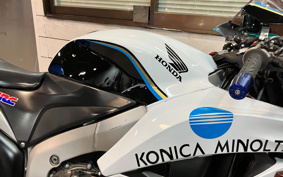 HONDA CBR600RR 2009 PC40