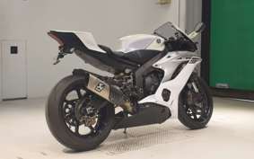 YAMAHA YZF-R6 2019
