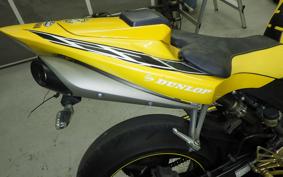 YAMAHA YZF-R1 2006