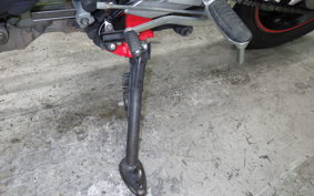 SUZUKI ｸﾞﾗﾃﾞｨｳｽ400 2010 VK58A