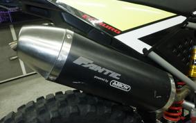 FANTIC XEF125 2024