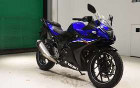 SUZUKI GSX250R