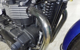 TRIUMPH BONNEVILLE T214 2015