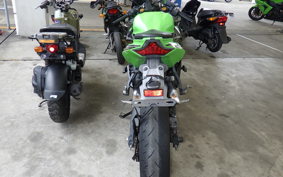 KAWASAKI ZX-25R ZX250E