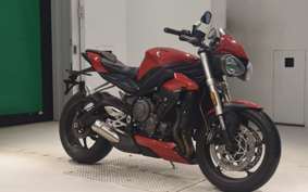 TRIUMPH STREET TRIPLE S 2017
