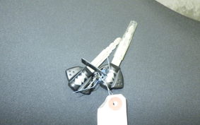 SUZUKI Vｽﾄﾛｰﾑ800DE 2023 EM1BA