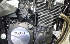 YAMAHA XJR1300 Gen.2 2013