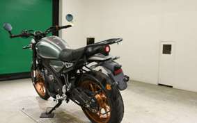 YAMAHA XSR155 2012