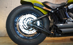 HARLEY FLS 2014 JR5
