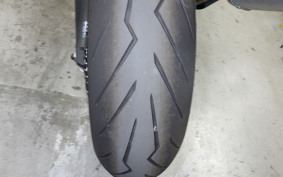 TRIUMPH DAYTONA 675 R 2015