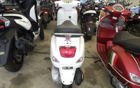 VESPA LX125IE
