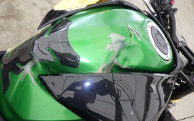 KAWASAKI Z800 2014