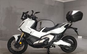 HONDA X-ADV 750 2025 RH21