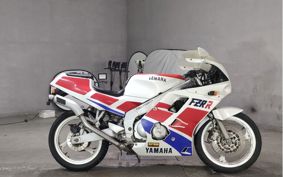 YAMAHA FZR250R-1 3LN