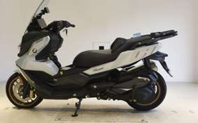 BMW C400GT 2025