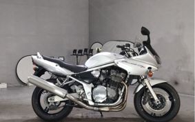 SUZUKI BANDIT1200S 2004 GV77A
