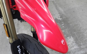 DUCATI HYPERMOTARD698モノ 2024