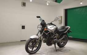 HONDA VTR 250 2023 MC33