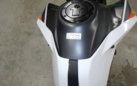 KTM 890 DUKE R 2020