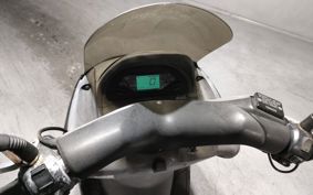 YAMAHA MAJESTY 125 SE27