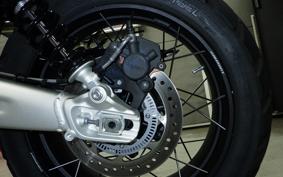 TRIUMPH SCRAMBLER 1200 XE 2025
