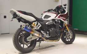 HONDA CB1300SB SUPER BOLDOR SP 2025 SC54