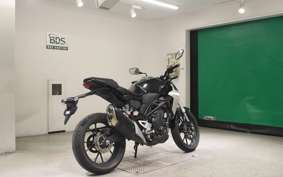 HONDA CB250RA 2016 MC52