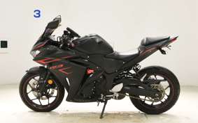 YAMAHA YZF-R3 2017 RH07J