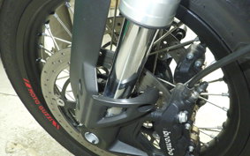 MOTO GUZZI V85 TT 2022