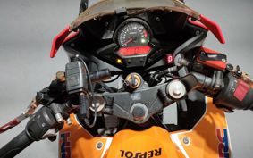 HONDA CBR250R MC41