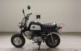 HONDA GORILLA 1994 AB27