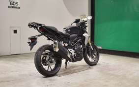 HONDA CB250RA 2026 MC52
