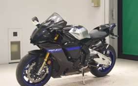 YAMAHA YZF-R1 M 2023 RN65J