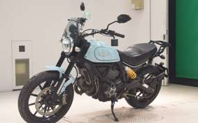 DUCATI SCRAMBLER ICON 2015