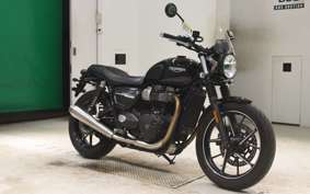 TRIUMPH STREET TWIN 2019
