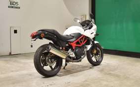 HONDA VTRF250 MC33