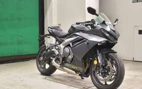 TRIUMPH DAYTONA660 2025