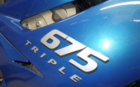 TRIUMPH DAYTONA 675 2008