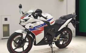 HONDA CBR125R