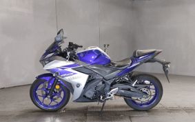 YAMAHA YZF-R25 RG10J