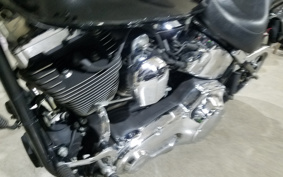 HARLEY FXSTD-I 1450 2004 JBB