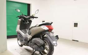 YAMAHA N-MAX