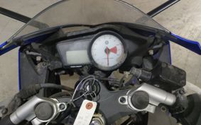 YAMAHA YZF-R125 RE06