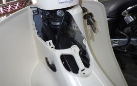 HONDA C110 SUPER CUB JA44