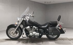 HONDA SHADOW 750 2004 RC50