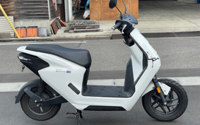 HONDA EM1 e: EF16