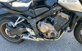 HONDA CB650R 2020 RH03