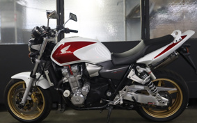 HONDA CB1300SF SUPER FOUR 2005 SC54